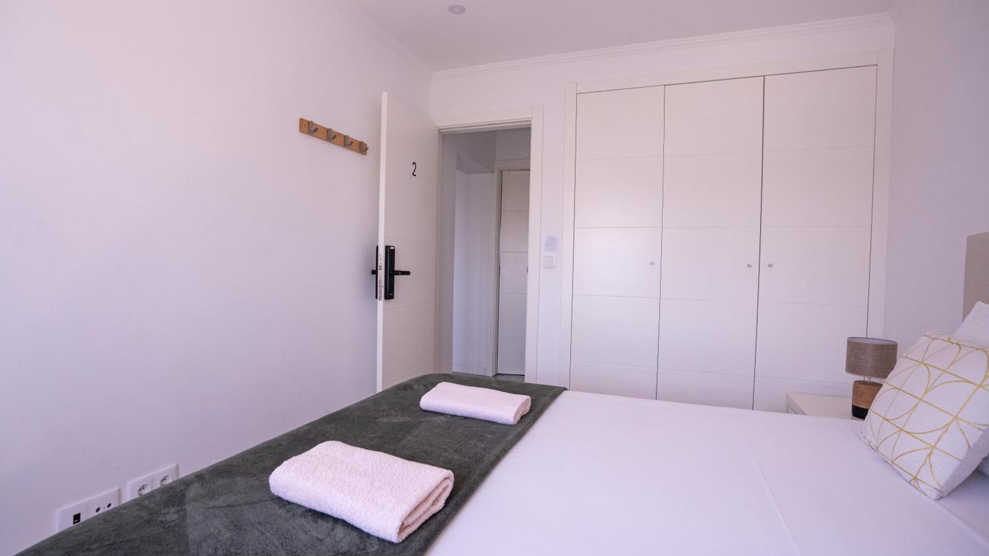 Quarto Aeroporto Lissabon Buitenkant foto