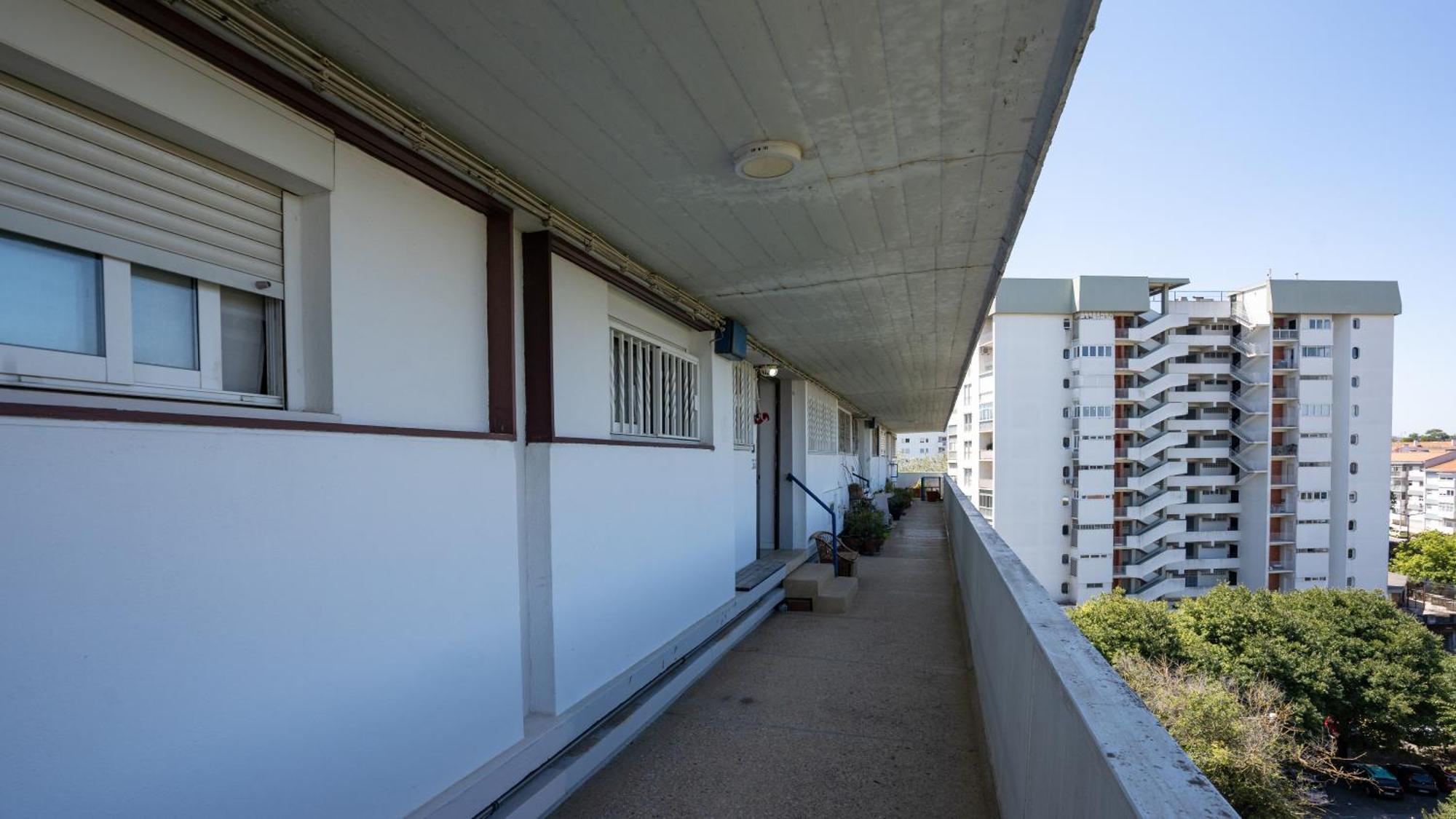 Quarto Aeroporto Lissabon Buitenkant foto
